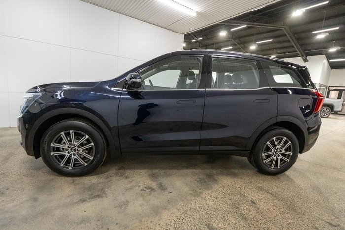 2025 Mahindra XUV700 AX7L