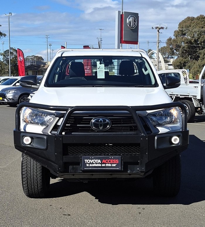 2023 Toyota Hilux 4x4
