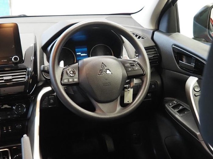 2025 Mitsubishi Eclipse Cross ES