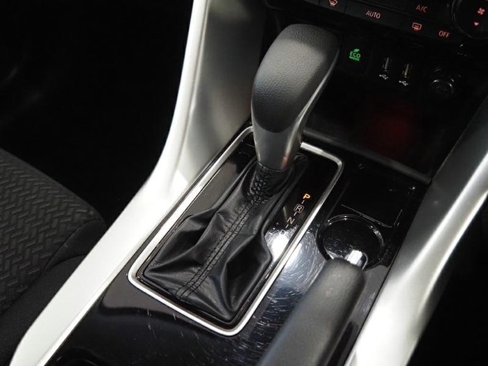2025 Mitsubishi Eclipse Cross ES