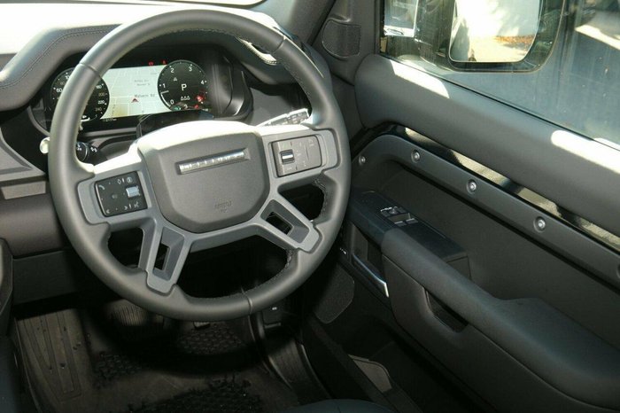 2025 Land Rover Defender 90 D250 S