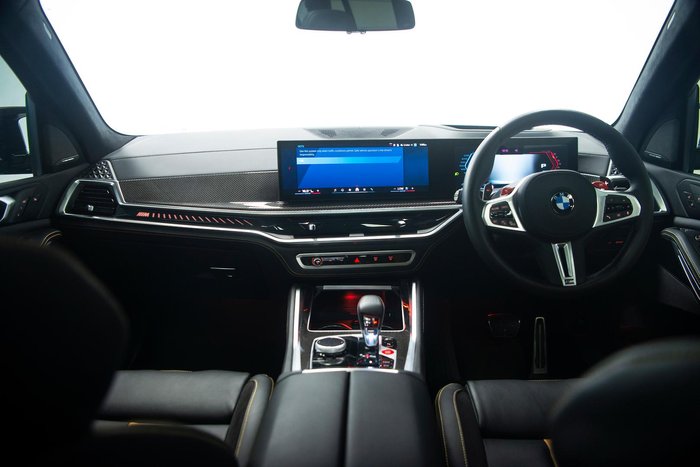 2025 BMW X5 M Competition