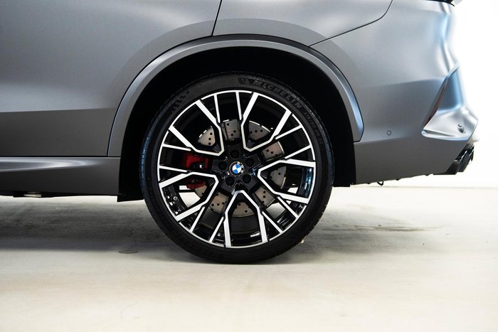 2025 BMW X5 M Competition