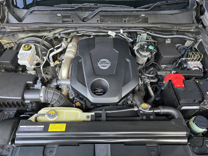 2021 Nissan Navara ST-X