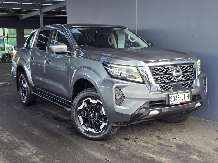2021 Nissan Navara ST-X