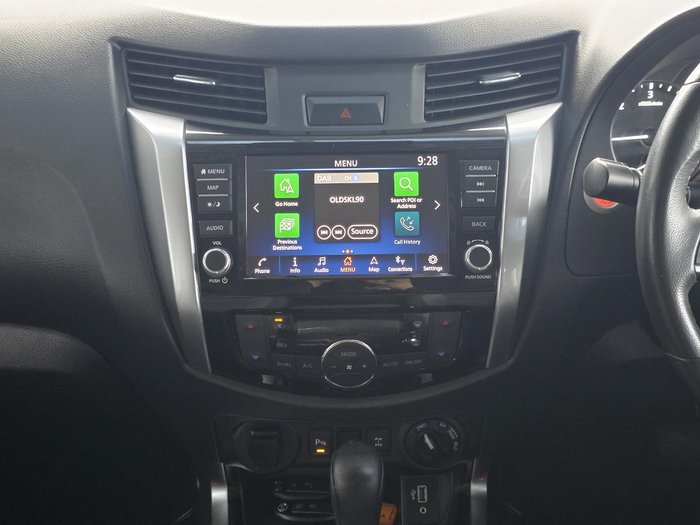 2021 Nissan Navara ST-X