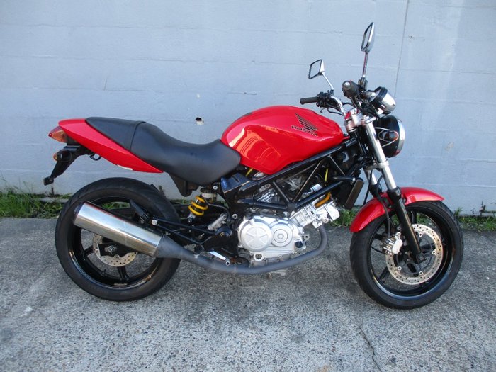 2007 Honda VTR250 RED