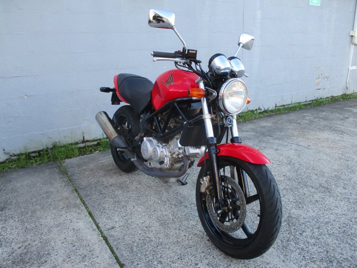 2007 Honda VTR250 RED