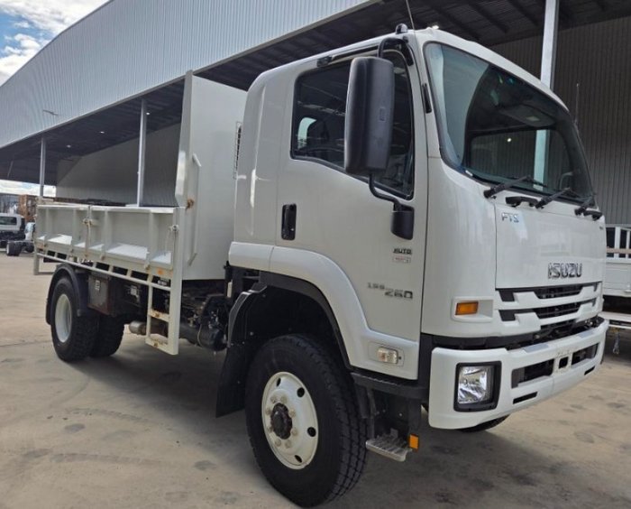 2022 Isuzu Trucks FTS 139-260 AUTO 7 Ton Tipper