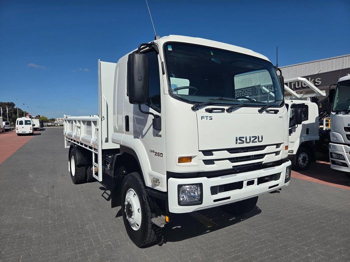 2022 Isuzu Fts 139-260 Auto 7 Ton Tipper