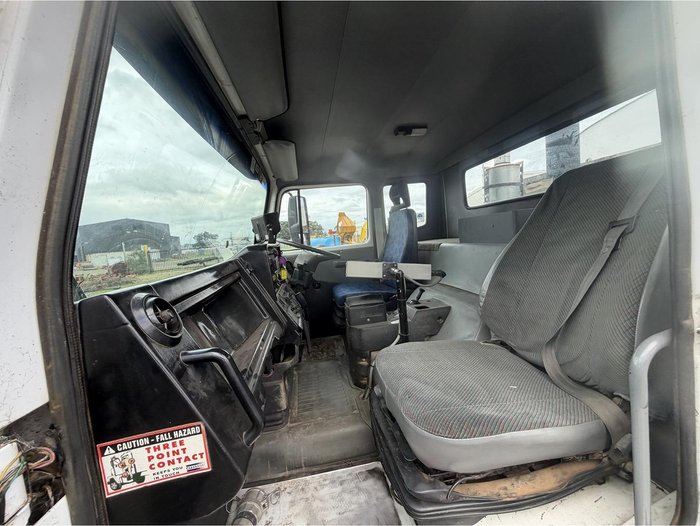 1998 International Acco 2350G