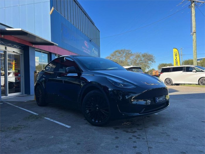 2023 Tesla Model Y Rear-Wheel Drive