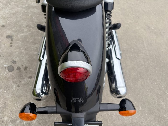 2025 Royal Enfield SUPER METEOR 650 Astral Black