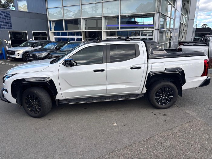 2024 Mitsubishi Triton GSR