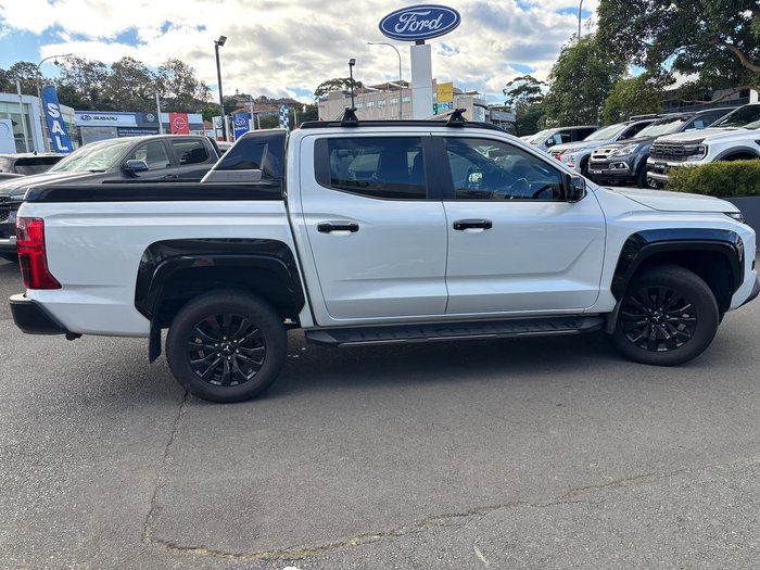 2024 Mitsubishi Triton GSR