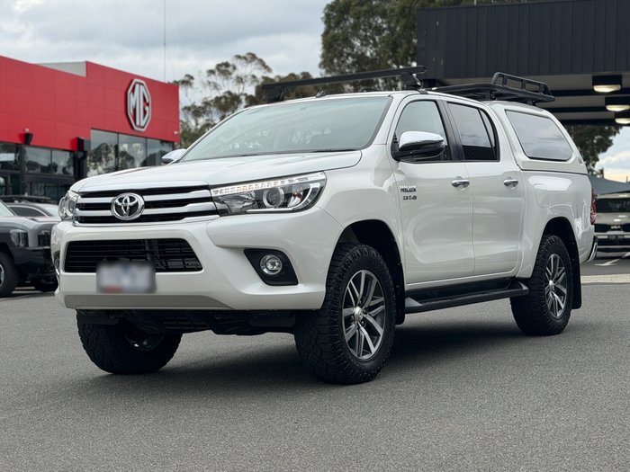 2017 Toyota Hilux SR5