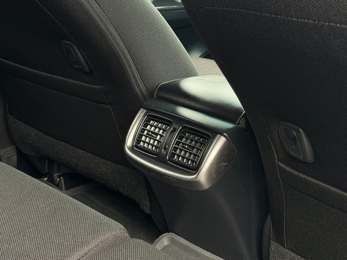 2017 Toyota Hilux SR5