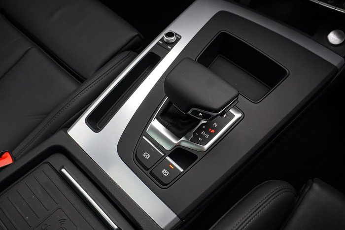 2024 Audi Q5 45 TFSI Sport