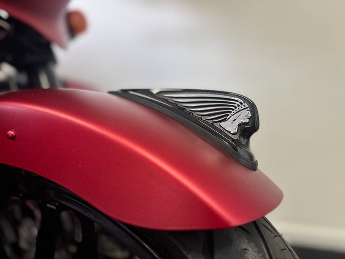 2025 Indian ROADMASTER DARK HORSE Sunset Red