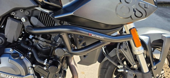 2023 Suzuki GSX-8S BLACK