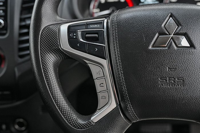 2021 Mitsubishi Triton GLX
