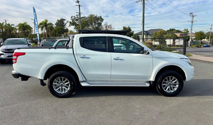 2017 Mitsubishi Triton GLS