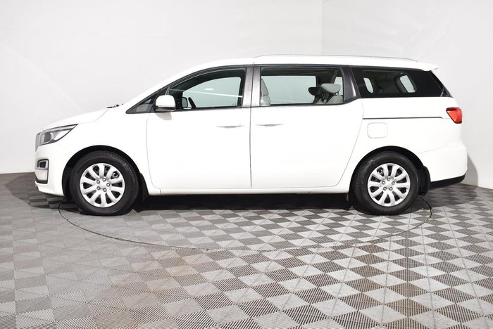 2019 Kia Carnival S
