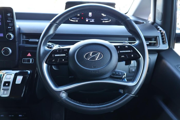 2022 Hyundai STARIA