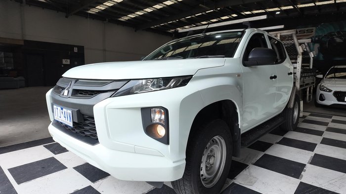 2020 Mitsubishi Triton GLX ADAS