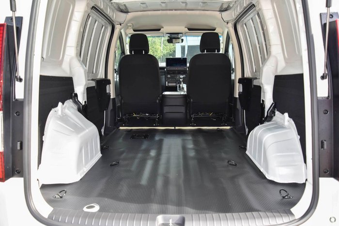 2026 Hyundai STARIA LOAD