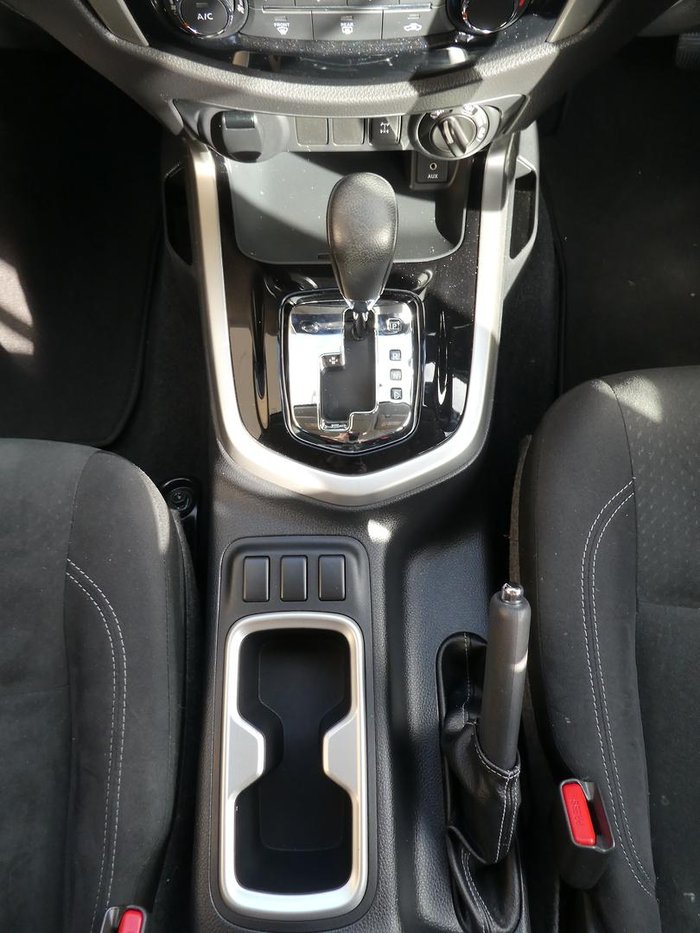 2017 Nissan Navara ST