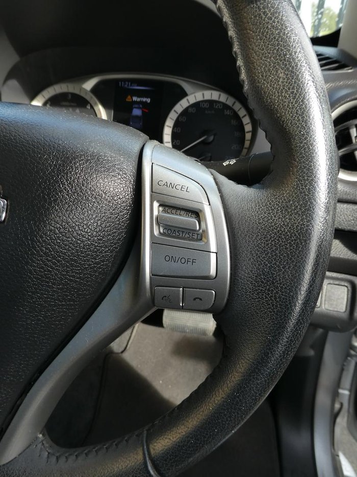 2017 Nissan Navara ST