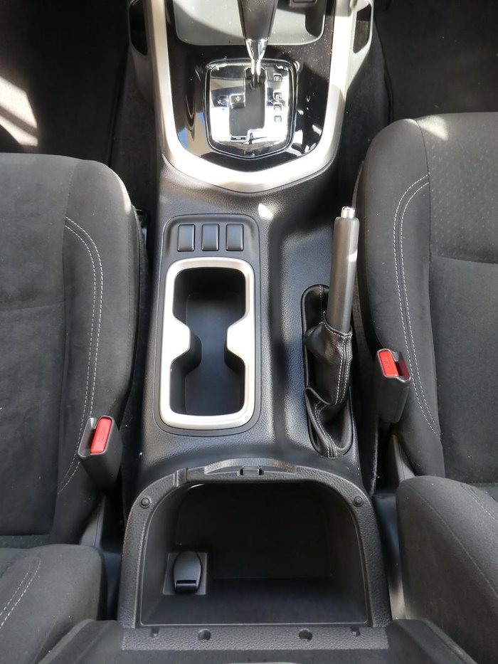 2017 Nissan Navara ST