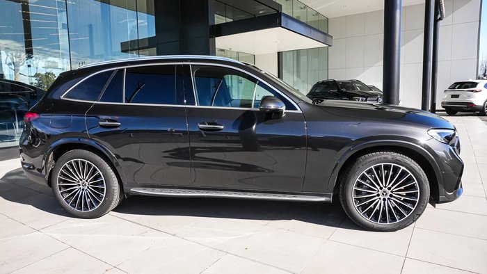 2026 Mercedes-Benz GLC-Class GLC300