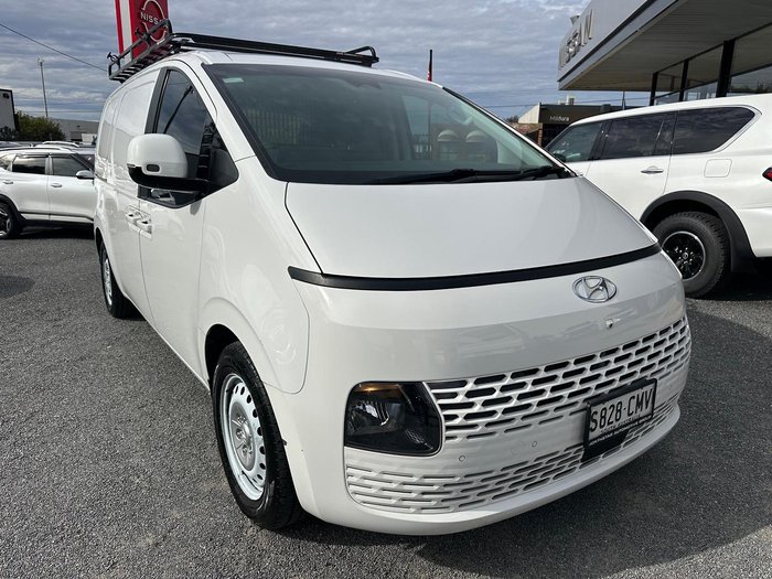 2021 Hyundai STARIA LOAD