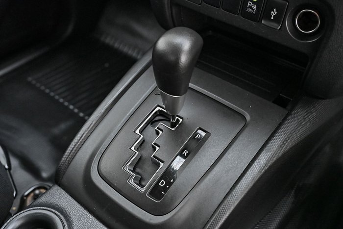 2022 Mitsubishi Triton GLX