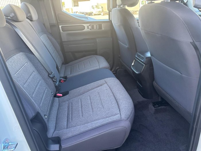 2025 Kia Tasman SX
