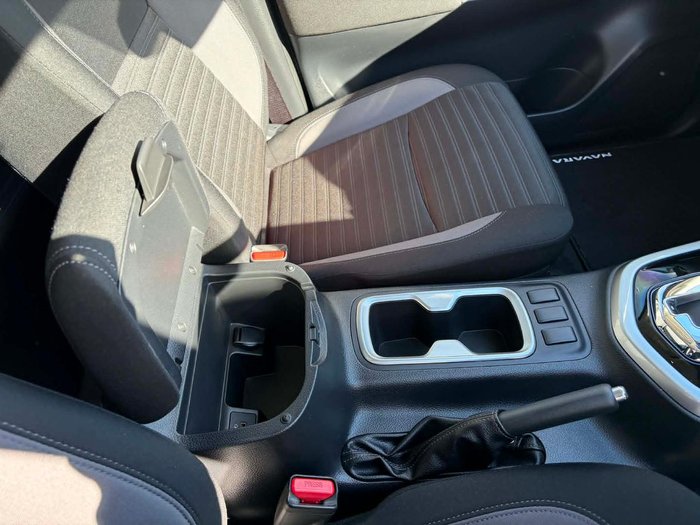 2023 Nissan Navara ST-X