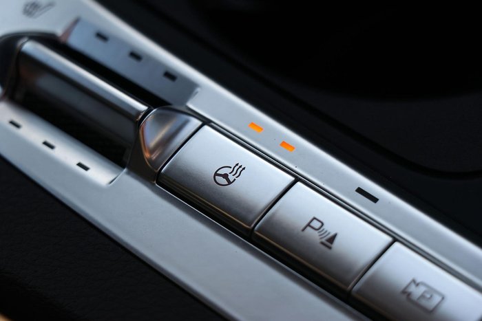 2025 Kia Carnival GT-Line HEV
