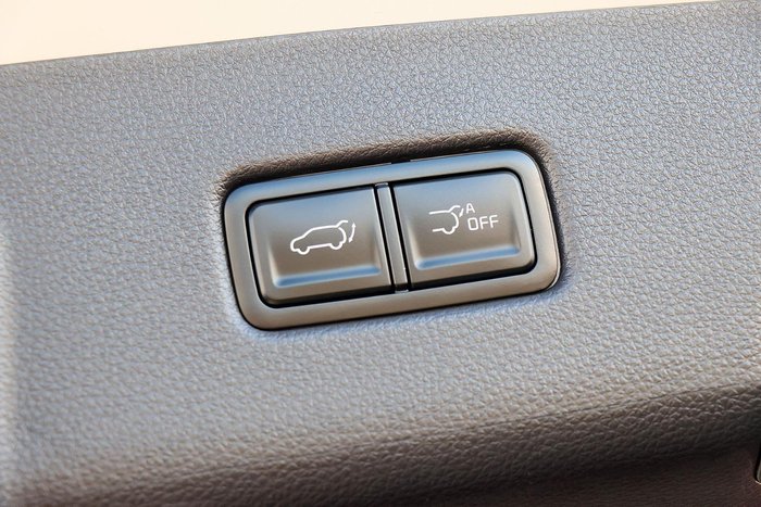 2025 Kia Carnival GT-Line HEV