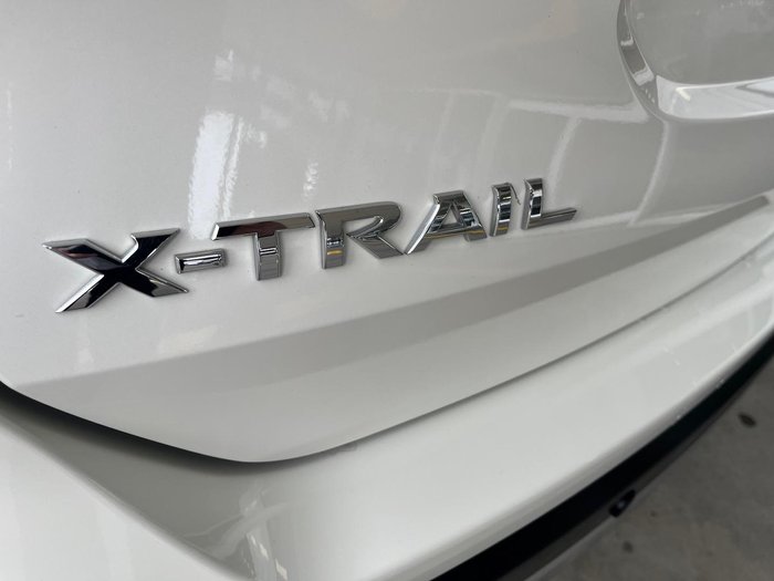 2022 Nissan X-TRAIL ST