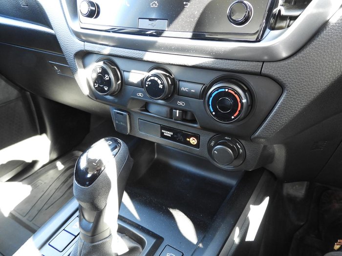 2024 Isuzu D-MAX LS-M