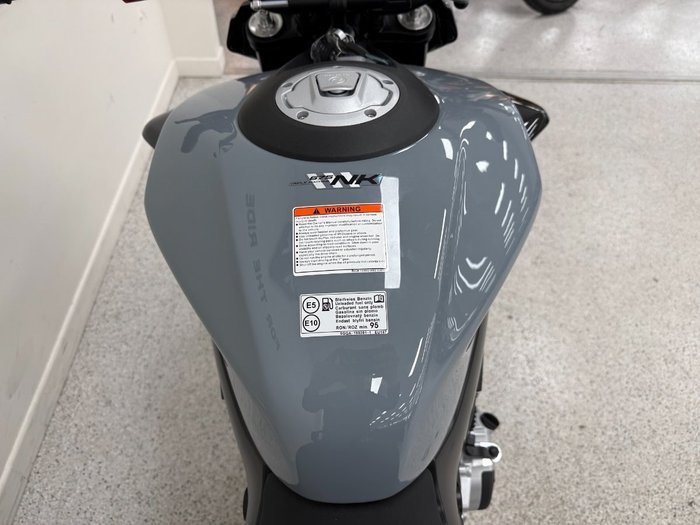 2025 CFMOTO 675 NK grey