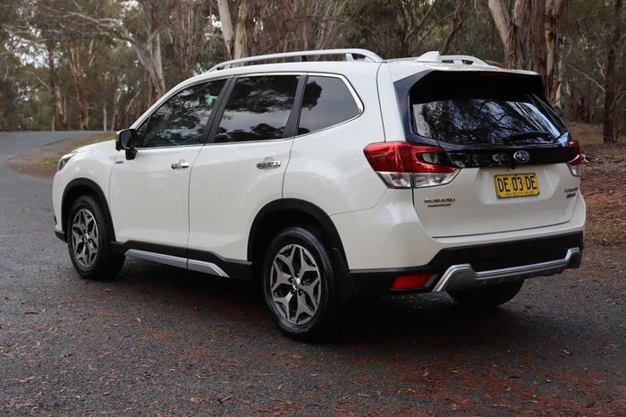 2022 Subaru Forester Hybrid L
