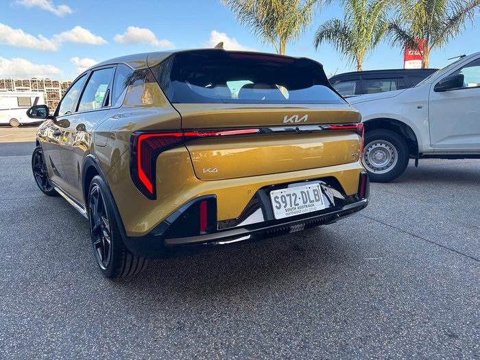 2025 Kia K4 GT-Line