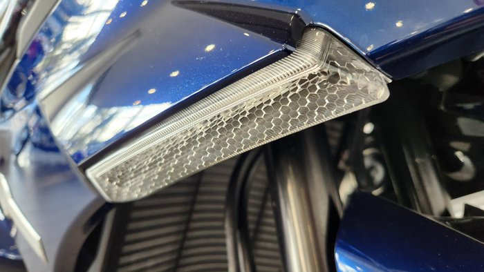 2025 Yamaha FJR1300AE FJR Blue