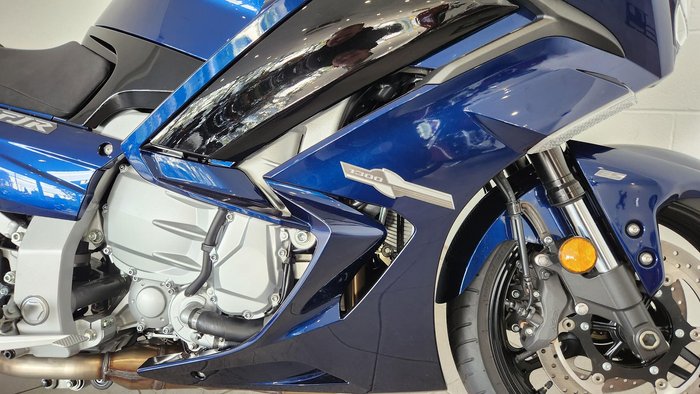 2025 Yamaha FJR1300AE FJR Blue