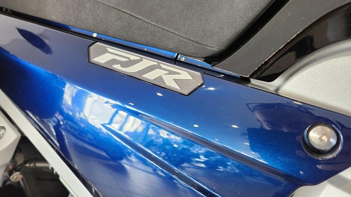 2025 Yamaha FJR1300AE FJR Blue