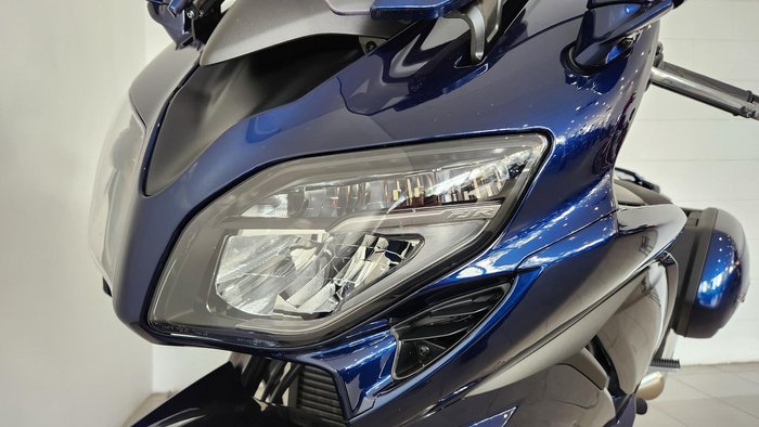 2025 Yamaha FJR1300AE FJR Blue
