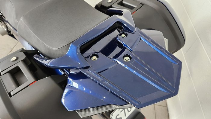 2025 Yamaha FJR1300AE FJR Blue